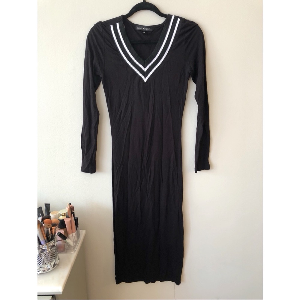 Women’s Black Long Sleeve Fitted V-Neck Dress Size Medium